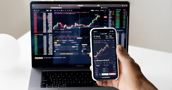 5 Advantages Of Using Share Trading App