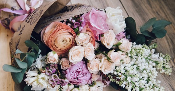 How To Buy A Affordable Bouquet