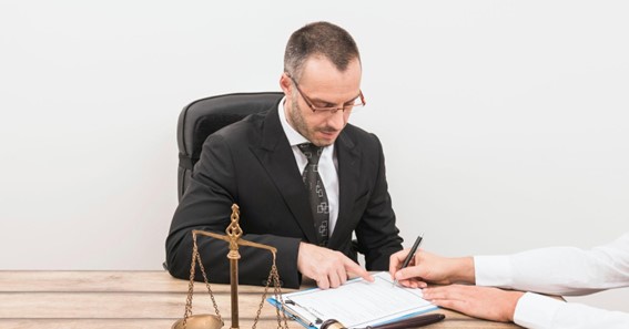 5 Ways Legal Representation Can Benefit You in Injury Claims