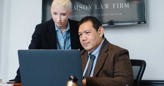 The Importance of Hiring a Local Law Firm for Your Injury Case
