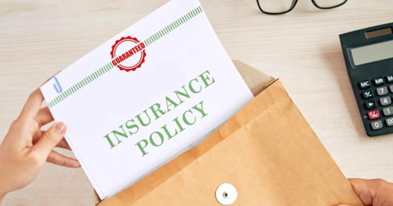 Deciding between whole and universal life insurance? Here’s what you need to know